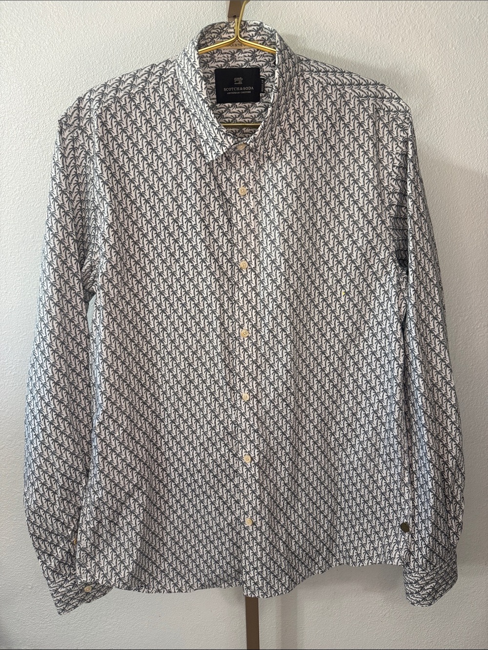 Scotch & Soda -White Button-Up Shirt with grey Palm Print- Medium- regular fit